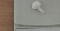 woreczek foliowy z białym proszkiem