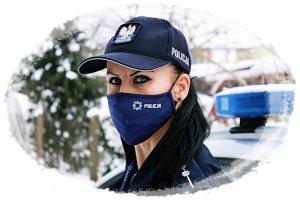 Policjantka w mundurze