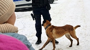 Spotkanie policjantów z dziećmi.