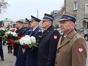 Policjanci podczas uroczystości obchodów Święta Niepodległości.