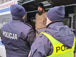 Policjanci biorą udział w ćwiczeniach dowódczo - sztabowych.