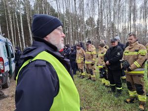 Policjanci biorą udział w ćwiczeniach dowódczo - sztabowych.