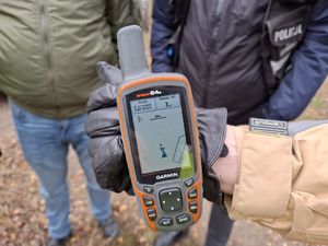 Policjanci biorą udział w ćwiczeniach dowódczo - sztabowych.