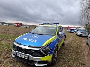 Policjanci biorą udział w ćwiczeniach dowódczo - sztabowych.