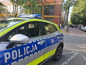 Policjanci dbaja o bezpieczeństwo w okolicach szkół/