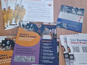Policjanci spotkali się z młodzieżą.