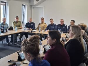 Policjanci spotkali się z mieszkańcami gminy Orla