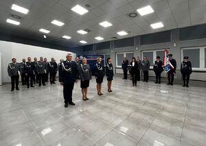 Policjanci podczas uroczystości z okazji święta policji.