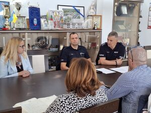 Policjanci spotkali się z dyrektorami szkół.